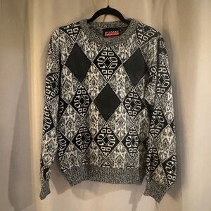 D’Cesare Gray and Black Crewneck Sweater
